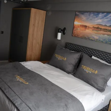 Tekirdag Otel فندق تِكيِرداغ